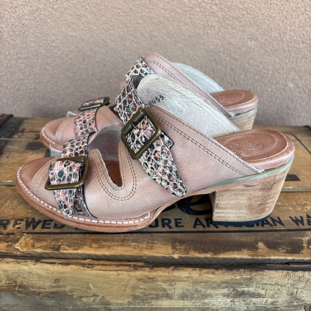 Freebird by Steven Caprice Leather Sandal